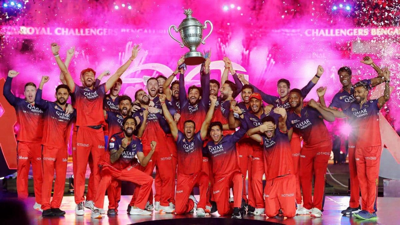 RCB नही चैंपियन! सुरेश रैना का दावा: SRH उठाएगी IPL ट्रॉफी